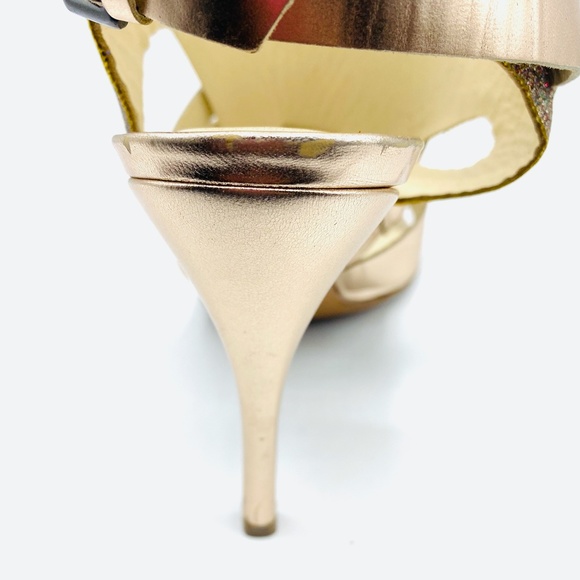 Vera Wang Lavender - Sandals/Heels - Picture 7 of 8